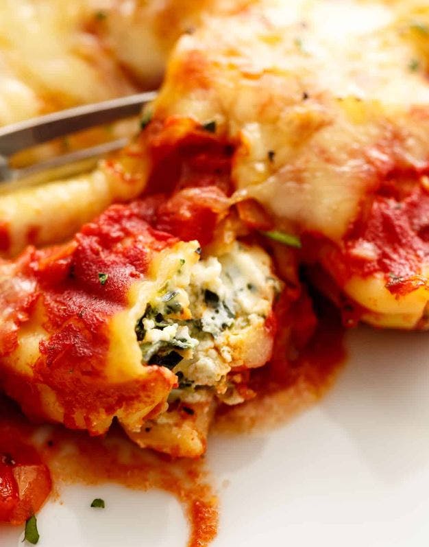 Order Manicotti - Pasta food online from Lunetta pizza store, New York on bringmethat.com