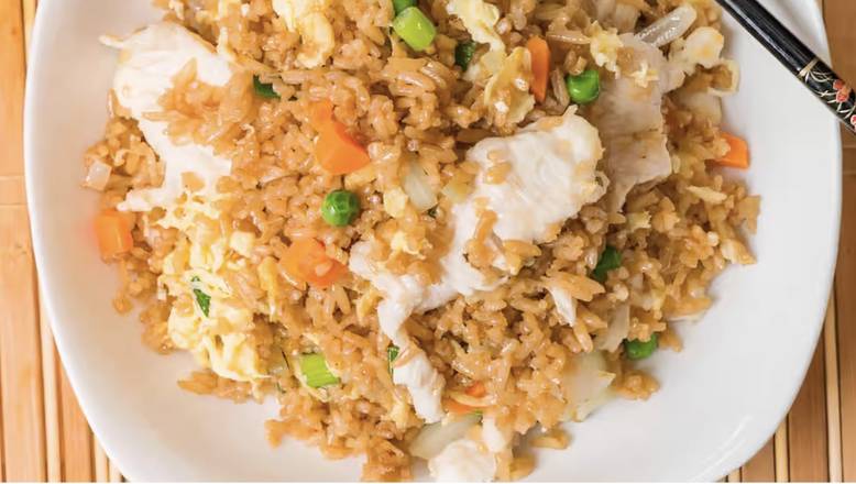 Order Chicken Fried Rice (qt) food online from Asian Garden store, Cramerton on bringmethat.com