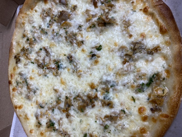 Order Clam Pizza food online from Silvio Restaurant & Pizzeria store, Thornwood on bringmethat.com
