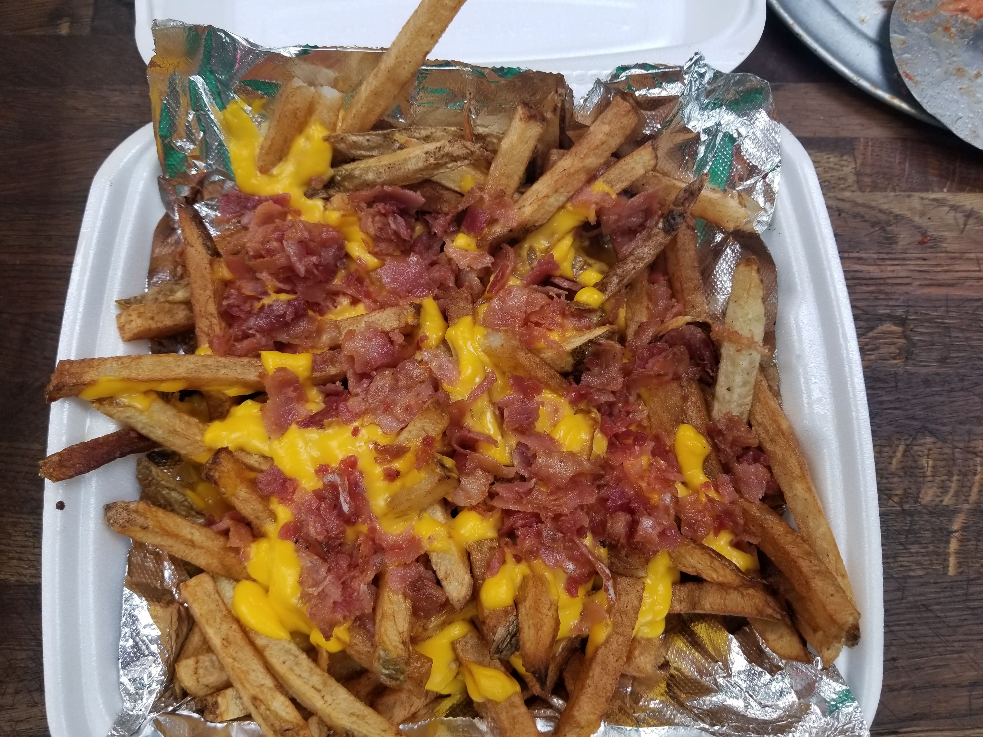 Order Bacon Cheese Fries food online from Pizza Italia store, Pittsburgh on bringmethat.com