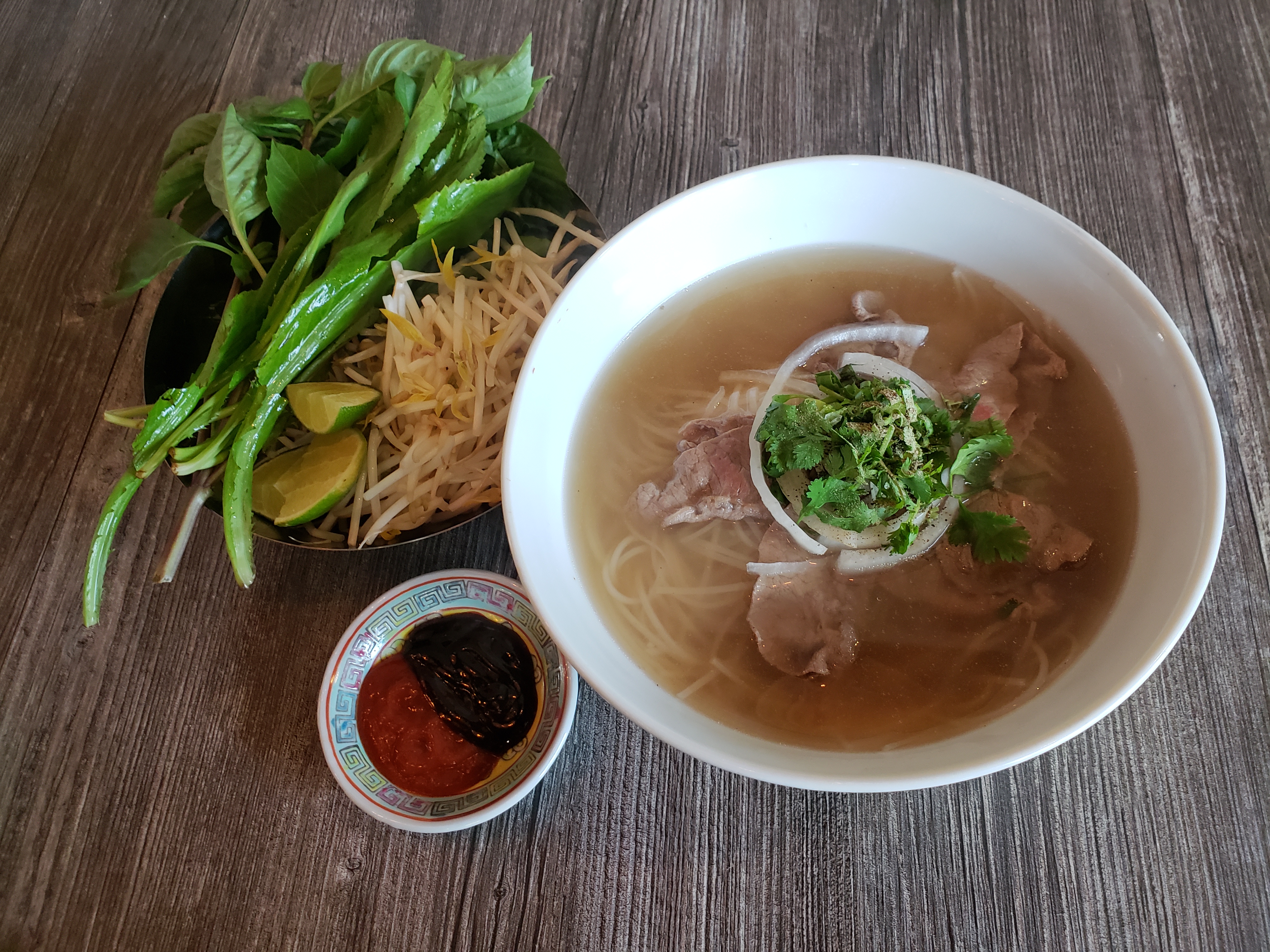 Order #7 Pho Tai food online from Buncha Hanoi store, Glenview on bringmethat.com