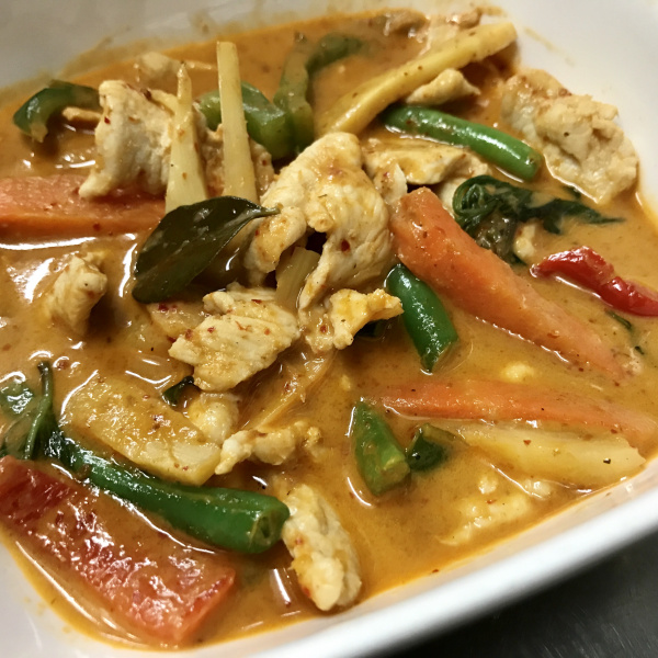 Order C1. Red Curry food online from Williamsburg Thai store, Brooklyn on bringmethat.com