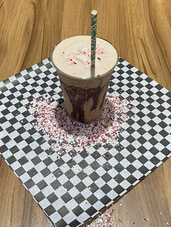Order Peppermint Mocha Shake food online from Michael's Grill and Salad Bar store, Highland Park on bringmethat.com
