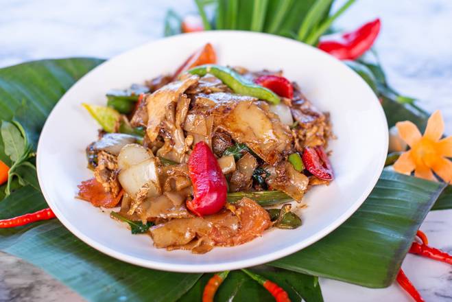 Order Spicy Noodle food online from Tuk Tuk Thai Kitchen store, Denton on bringmethat.com
