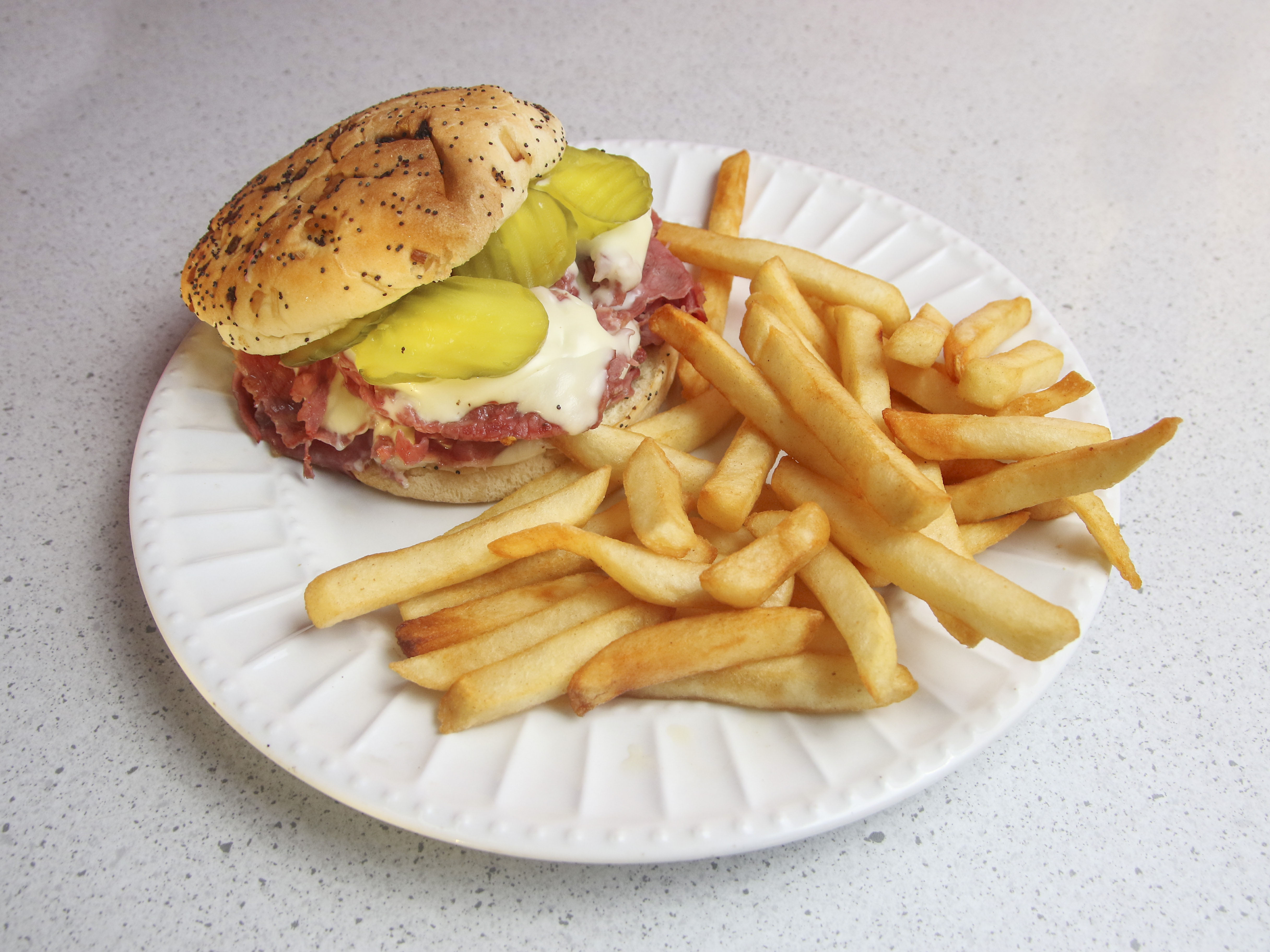 Order Corned Beef Sandwich food online from Papa's Pizza & BBQ store, Clinton Twp on bringmethat.com