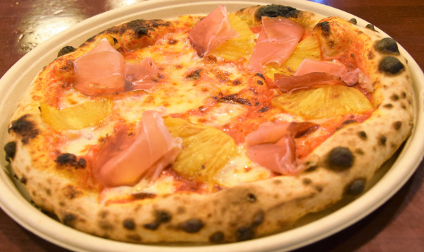 Order Hawaiian Pizza food online from Olio Wood Fire Pizzeria store, Los Angeles on bringmethat.com