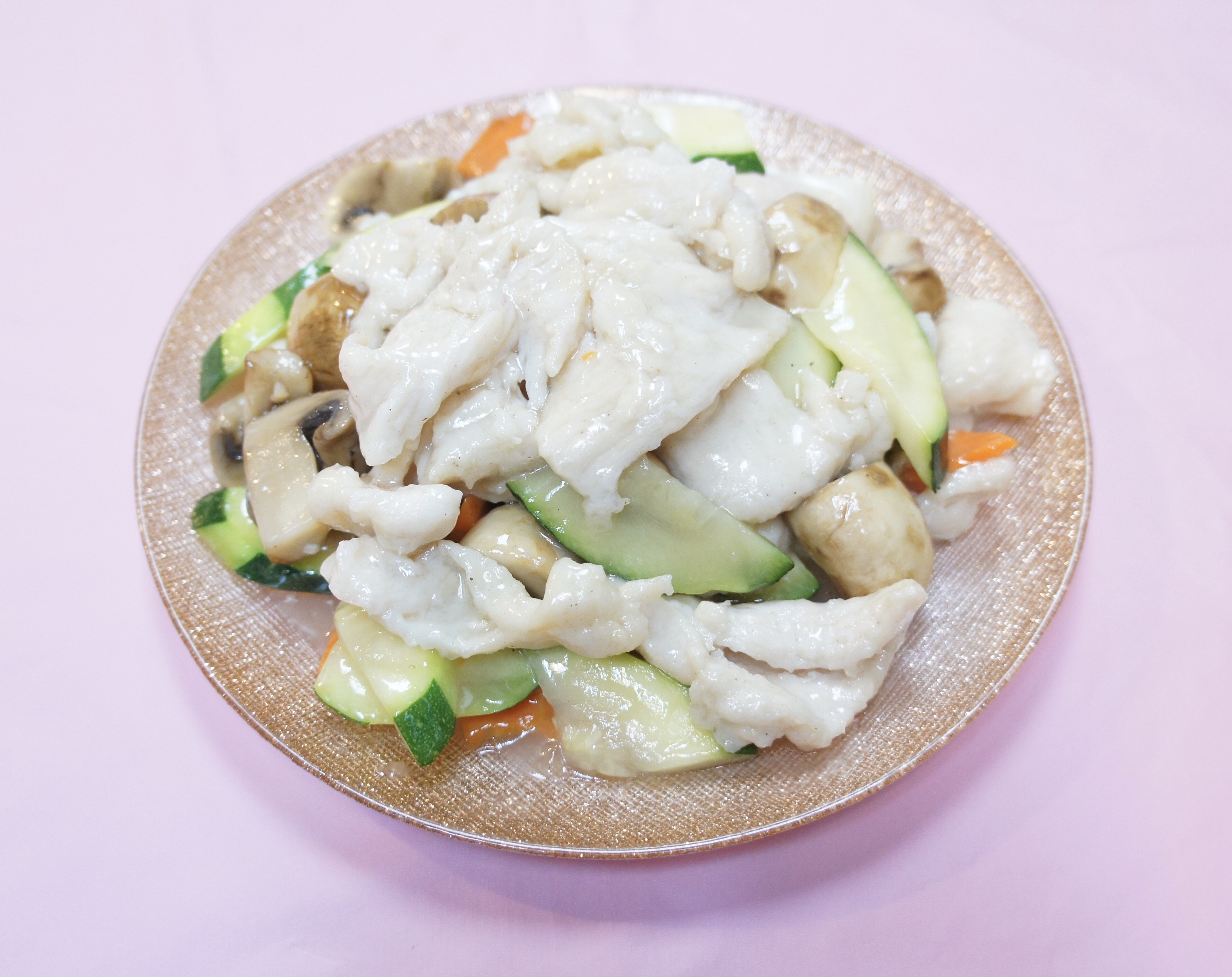 Order C20. Moo Goo Gai Pan food online from Zhengs China Express store, Randallstown on bringmethat.com