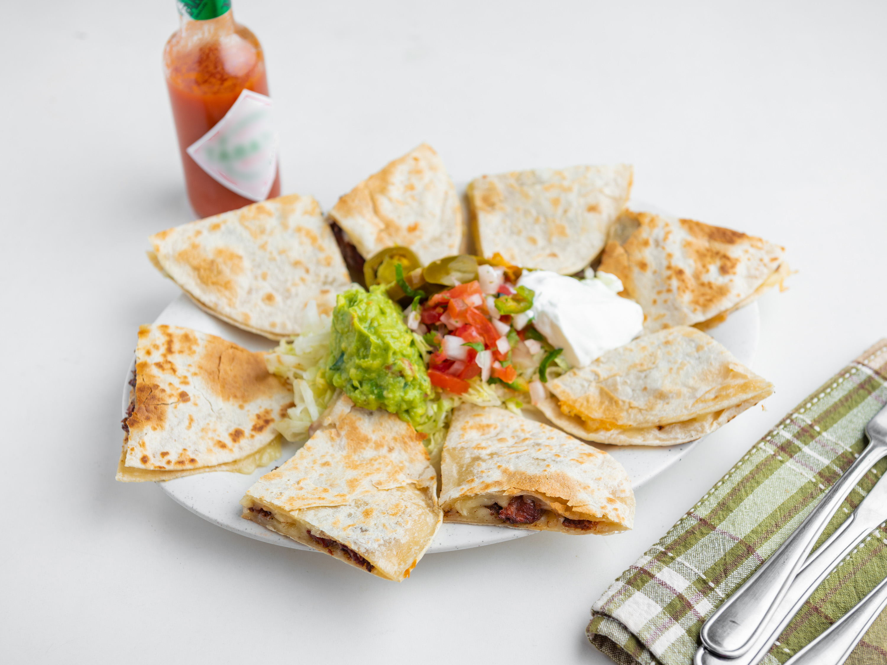 Order Quesadilla Ixtapa food online from Tacos La Balita store, Houston on bringmethat.com