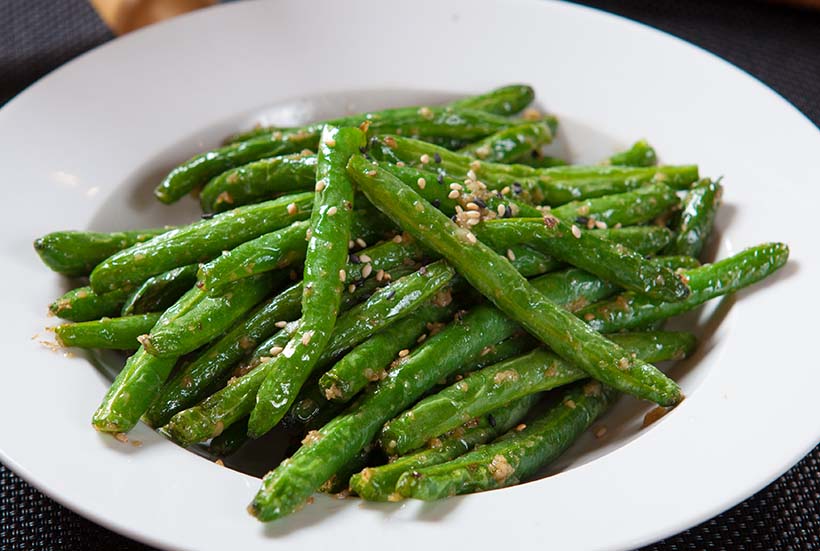 Order 5. Garlic Green Beans food online from Crazy Rock'n Sushi store, Irvine on bringmethat.com