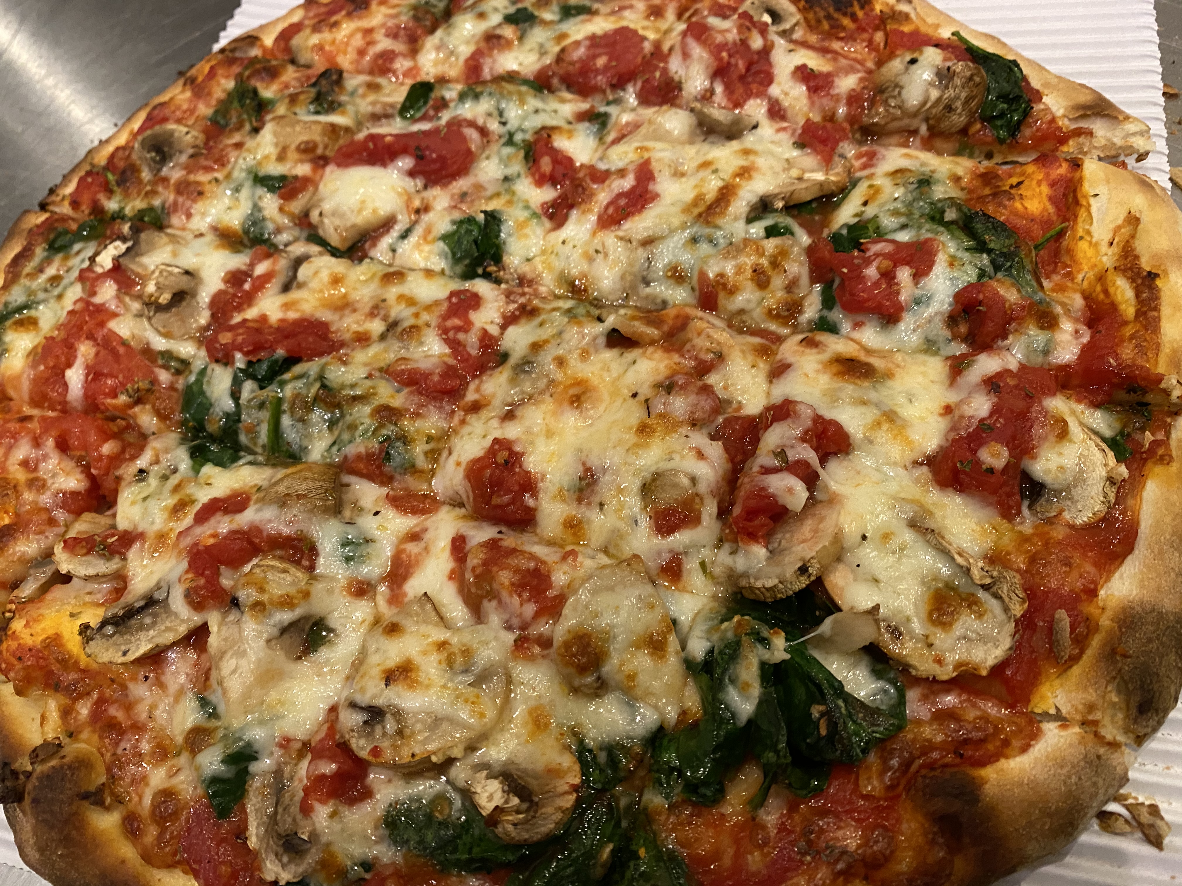 Order Spinach Vegetarian Pizza food online from Red And Louies Pizza store, Hermosa Beach on bringmethat.com