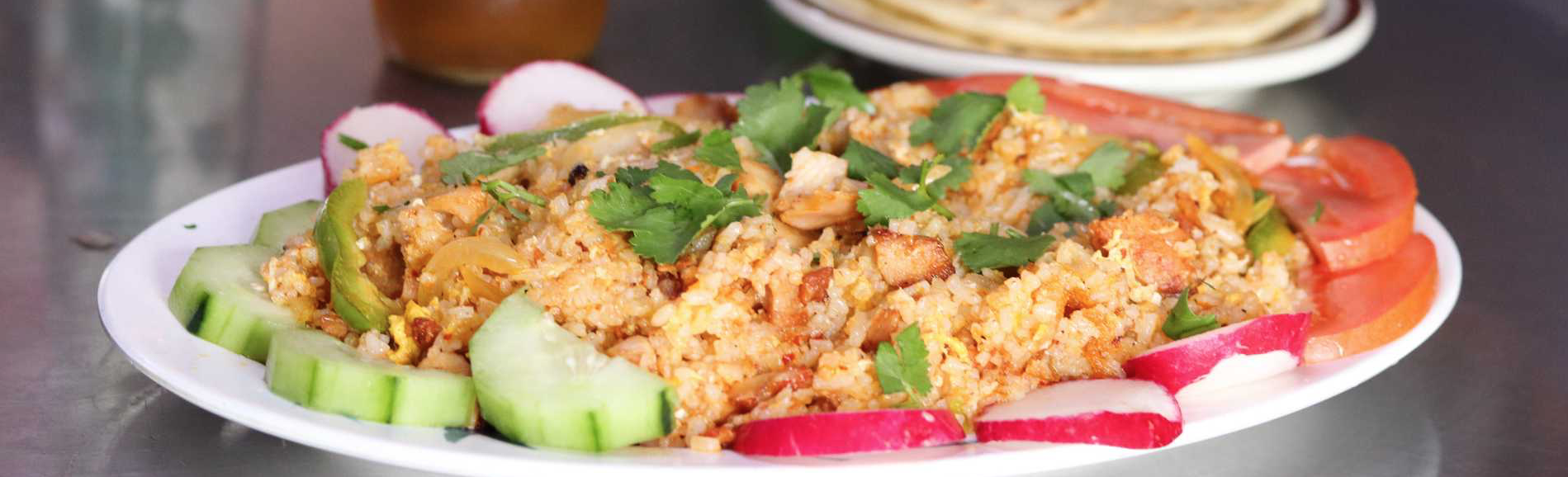 Order Arroz Frito / Fried Rice food online from Naomi Pupuseria & Restaurant store, Los Angeles on bringmethat.com