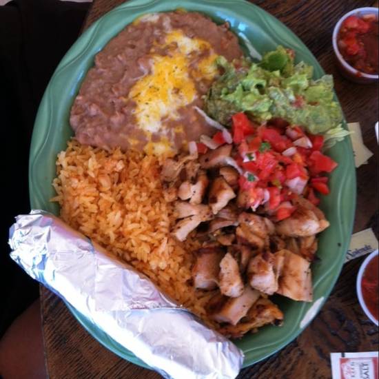 Order El Pollo Plate food online from Chico's Tacos store, Lake Havasu City on bringmethat.com