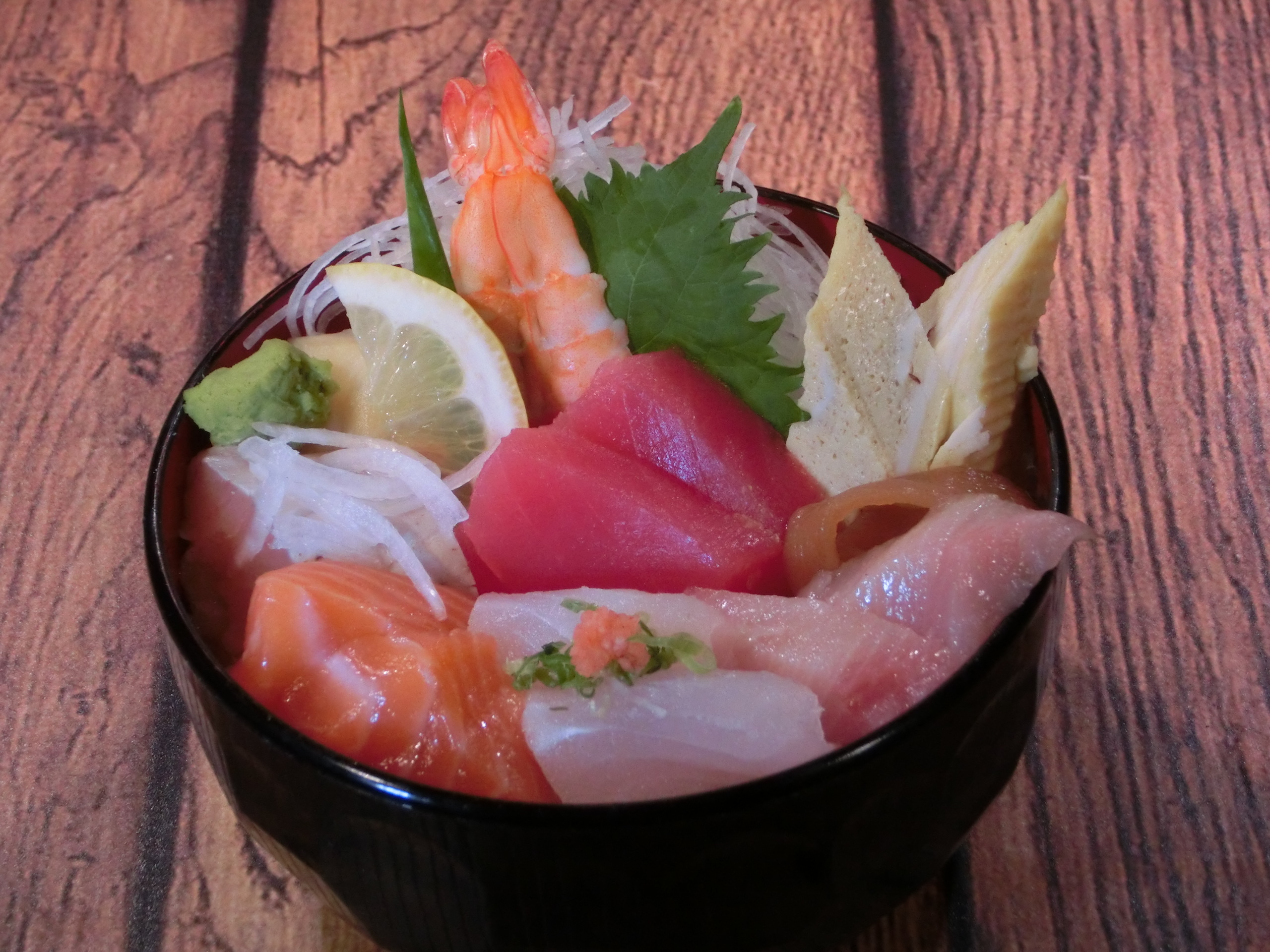 Order Sashimi Bowl food online from Izakaya Takasei store, Fullerton on bringmethat.com