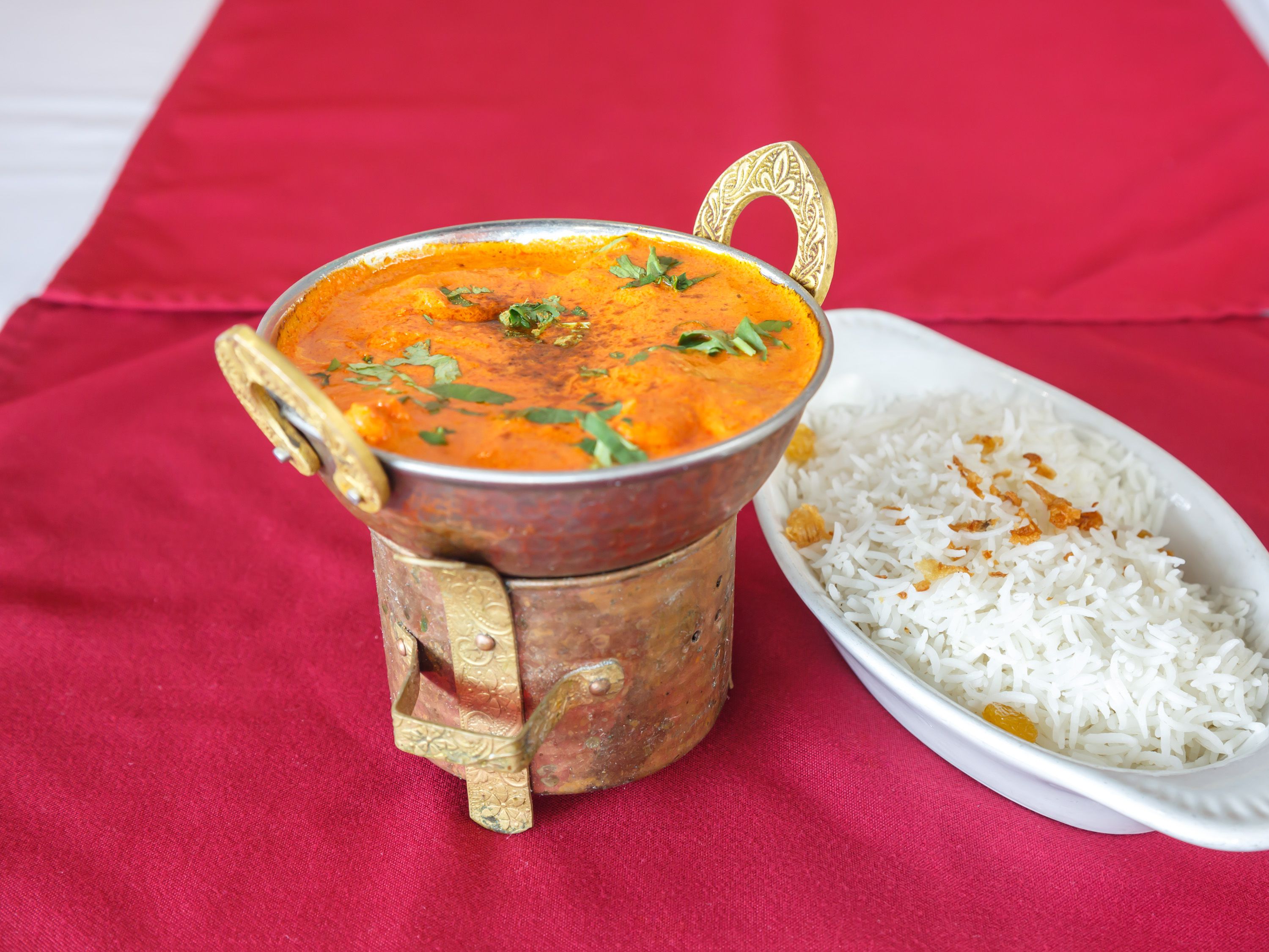Order Chicken Tikka Masala food online from Curry House store, Smyrna on bringmethat.com