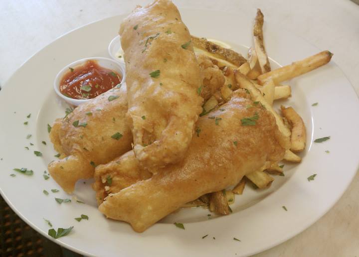 Order Fish & Chips food online from Napolitano Brooklyn Pizza store, Providence on bringmethat.com