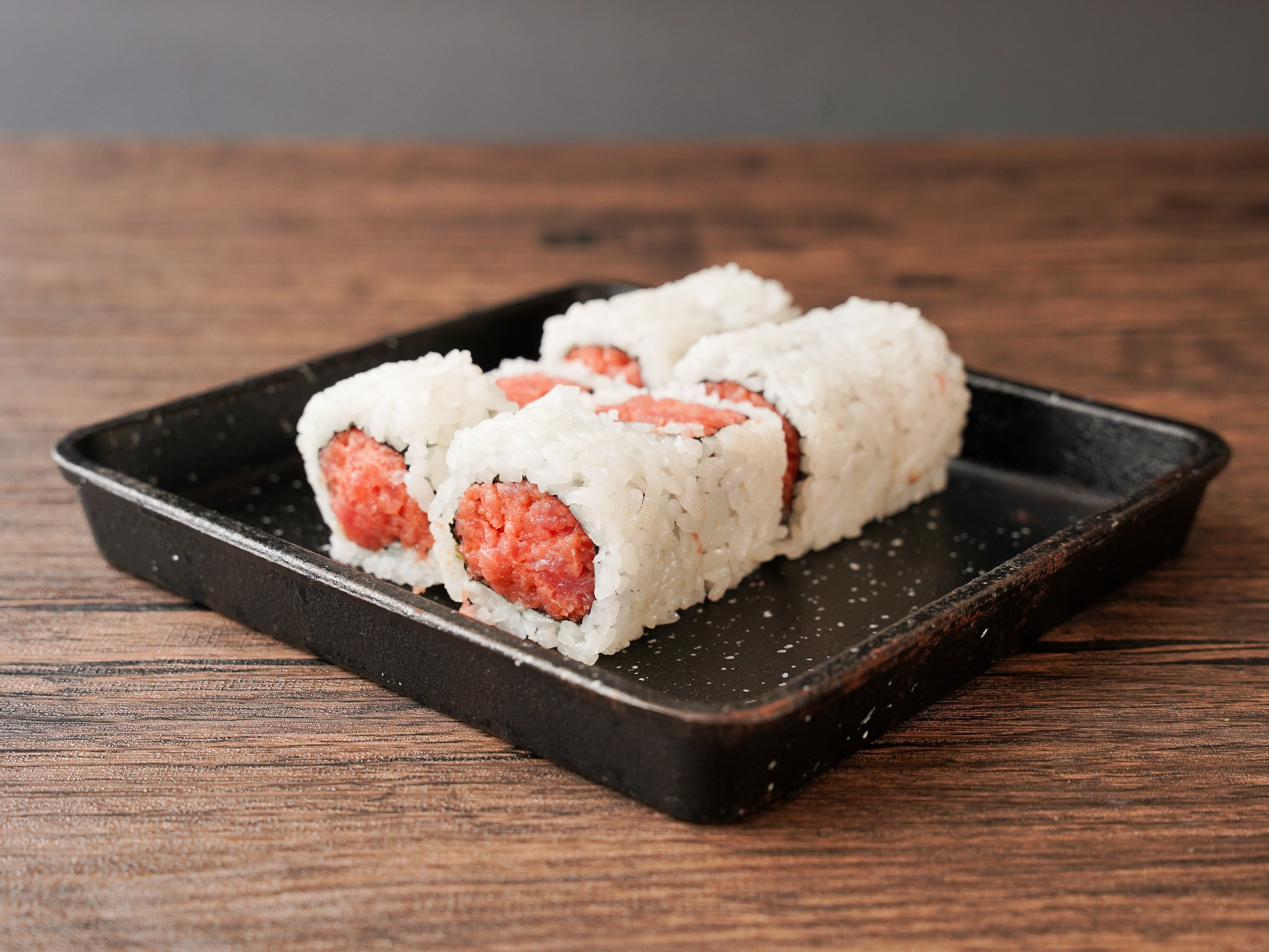 Order Spicy Tuna Roll food online from Roll House Dragon store, Ridgefield Park on bringmethat.com