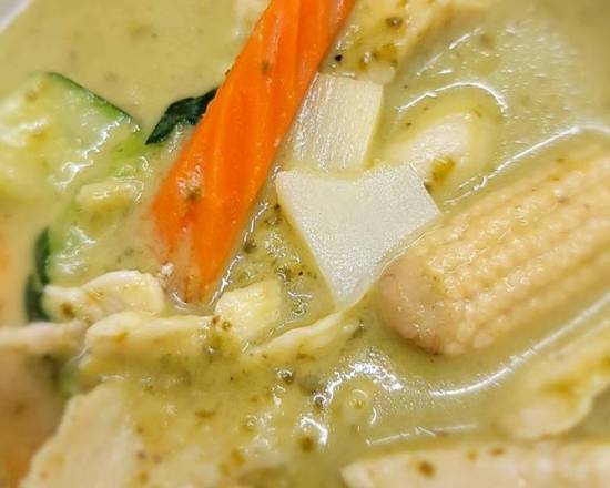 Order Green Curry food online from Giin Thai Canteen store, Berkeley on bringmethat.com