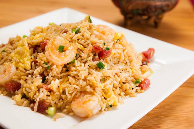 Order Yang Zhou Fried Rice 扬州炒饭 food online from Jun Dynasty Chinese Restaurant store, Tucson on bringmethat.com