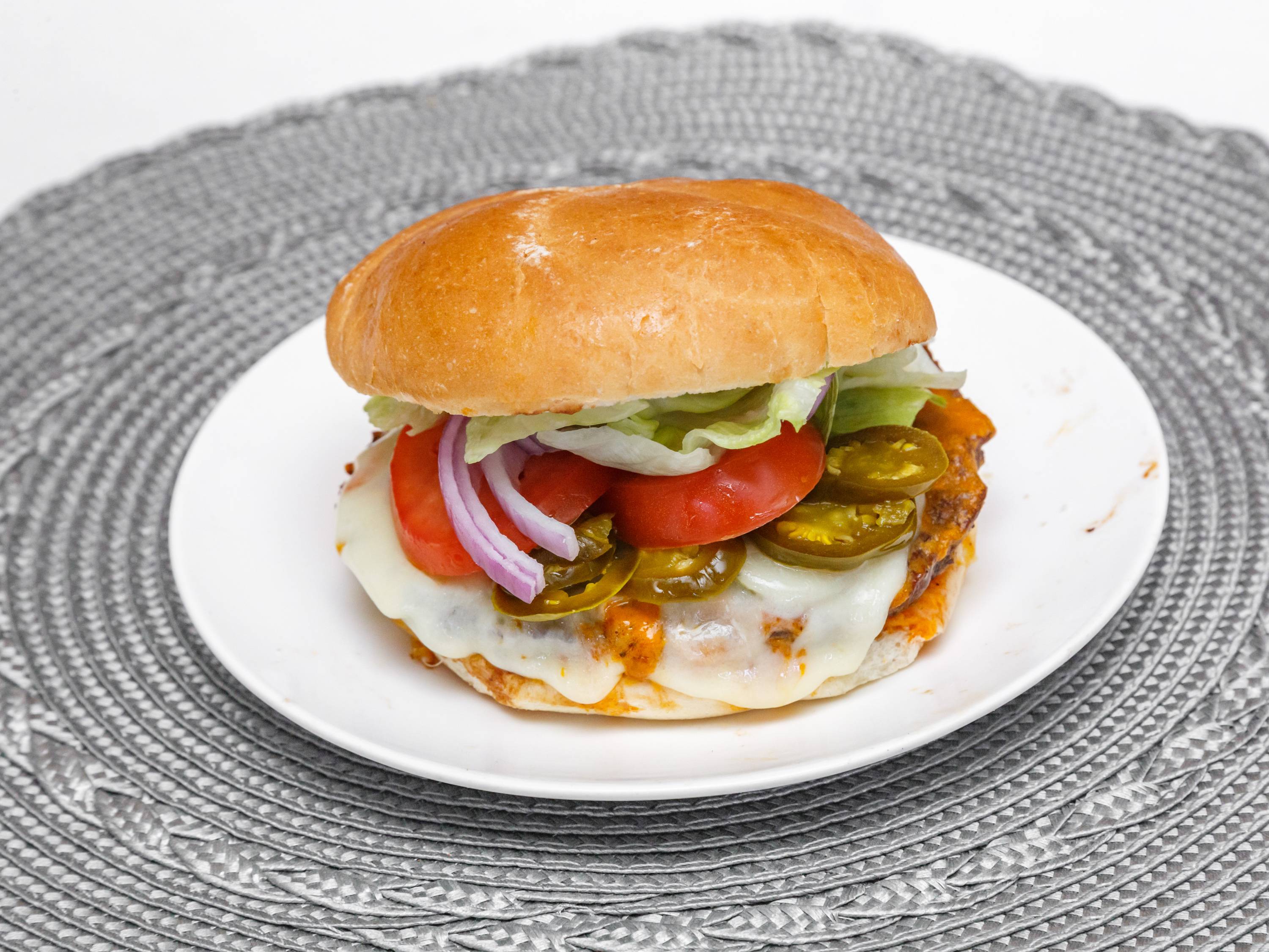 Order Jalapeno Burger  food online from Pizza pronto store, Pittsburgh on bringmethat.com