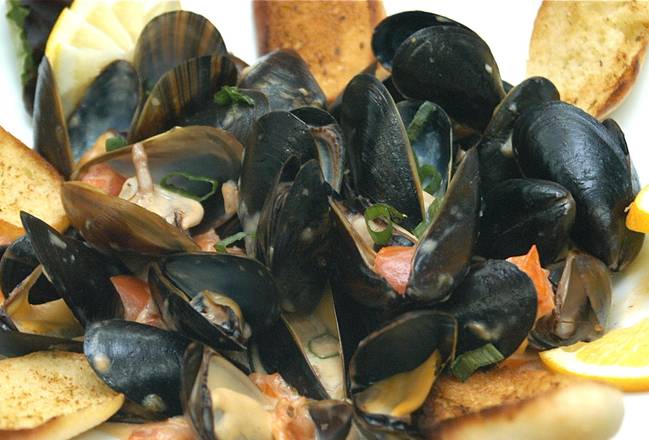 Order Sautéed Mussels food online from Chestnut Hill Restaurant store, Myrtle Beach on bringmethat.com