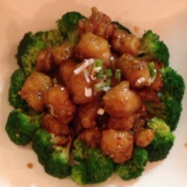 Order E. Salt and Pepper Chicken food online from Yum yum hunan store, San Francisco on bringmethat.com