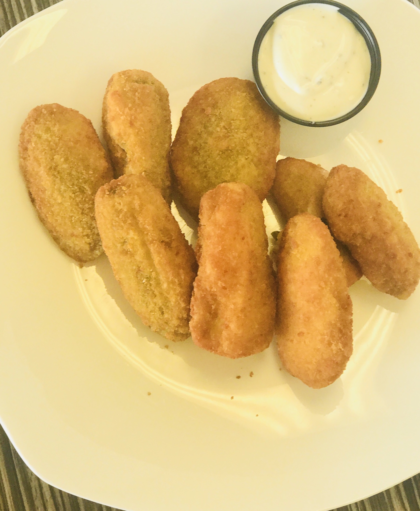 Order 8 Pieces Jalapeno Poppers food online from Giant New York Pizza store, Santee on bringmethat.com
