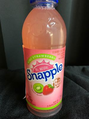 Order Snapple Kiwi Strawberry Tea food online from Cuomo To Go store, Northlake on bringmethat.com