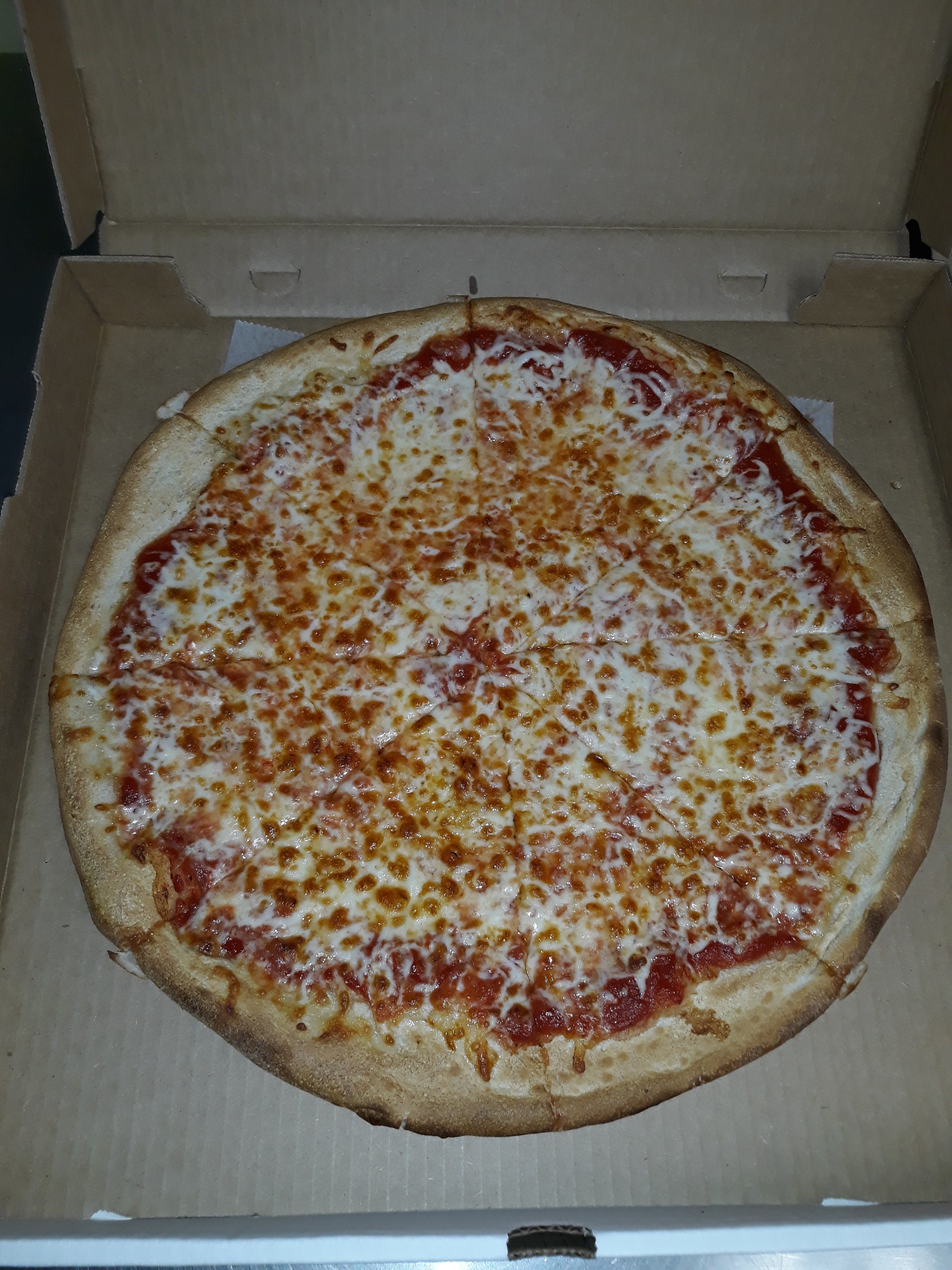 Order Plain Cheese Pizza - Medium 12" food online from Paris Pizza store, Wilmington on bringmethat.com