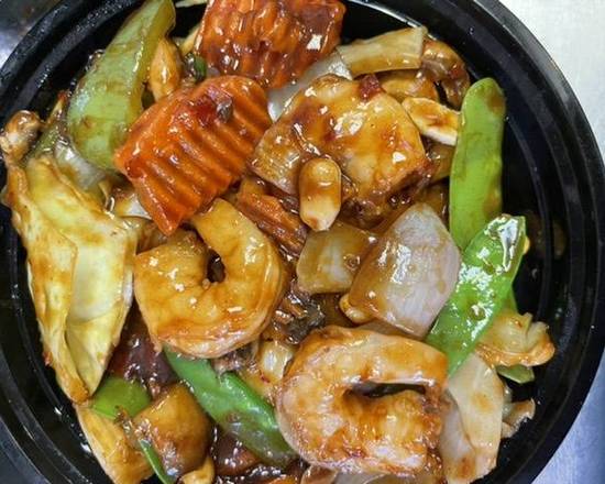 Order Kung Pao Shrimp  food online from Asian Wok store, Alexandria on bringmethat.com