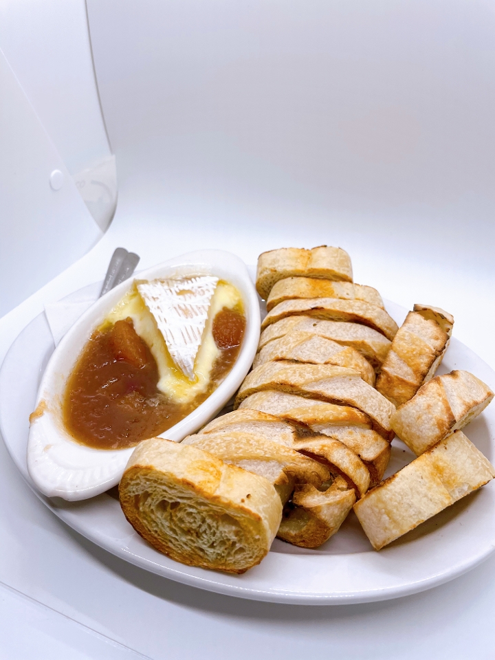 Order Warm Brie with Marmalade food online from Foolish Craig's store, Boulder on bringmethat.com