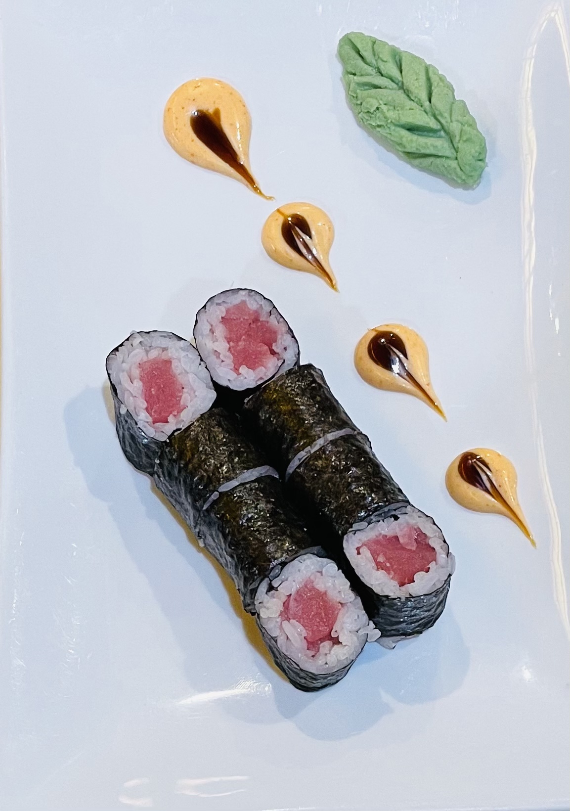Order Tuna Roll food online from Yuyo Japanese Restaurant store, Lubbock on bringmethat.com