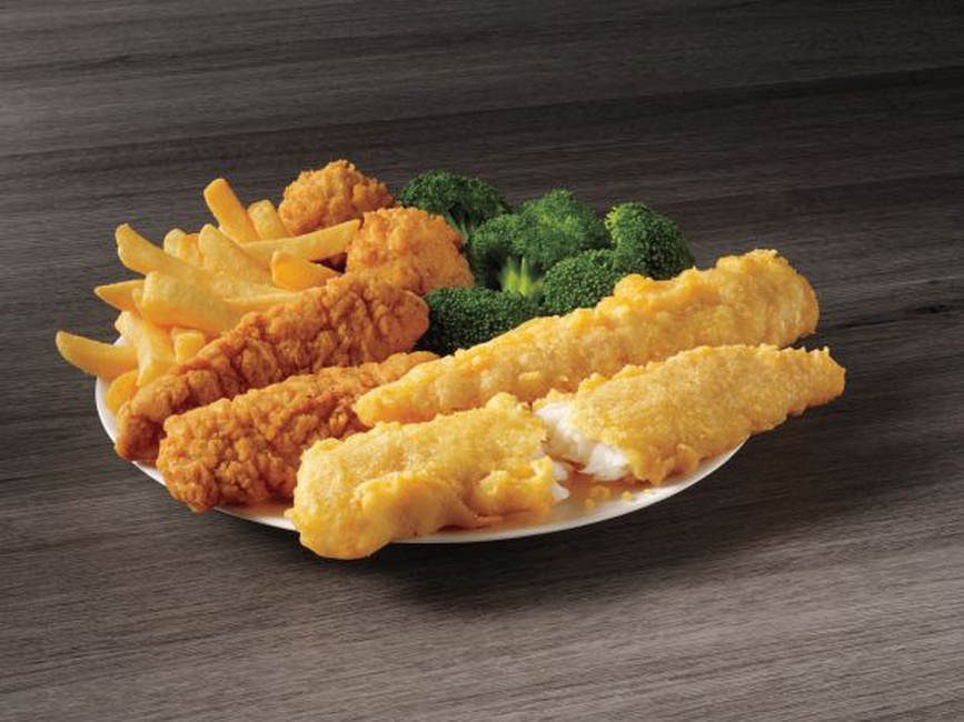 Order 2 Piece Fish & 2 Piece Chicken Meal food online from Captain D's Seafood store, Wetumpka on bringmethat.com