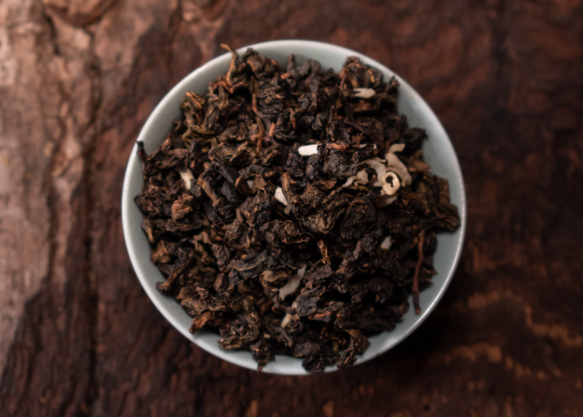 Order Coconut Oolong food online from Chabom Teas & Spices store, Springfield on bringmethat.com