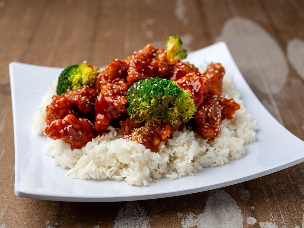 Order S17. Sesame Chicken food online from Taste of China store, Madison on bringmethat.com