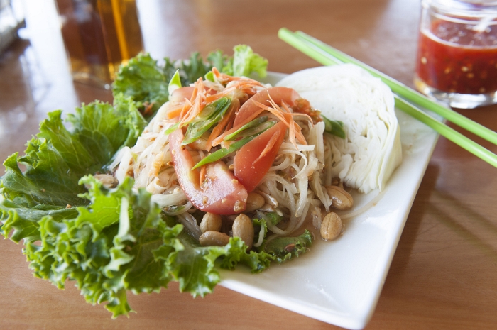 Order 25. Papaya Salad food online from Boran thai restaurant store, Los Angeles on bringmethat.com