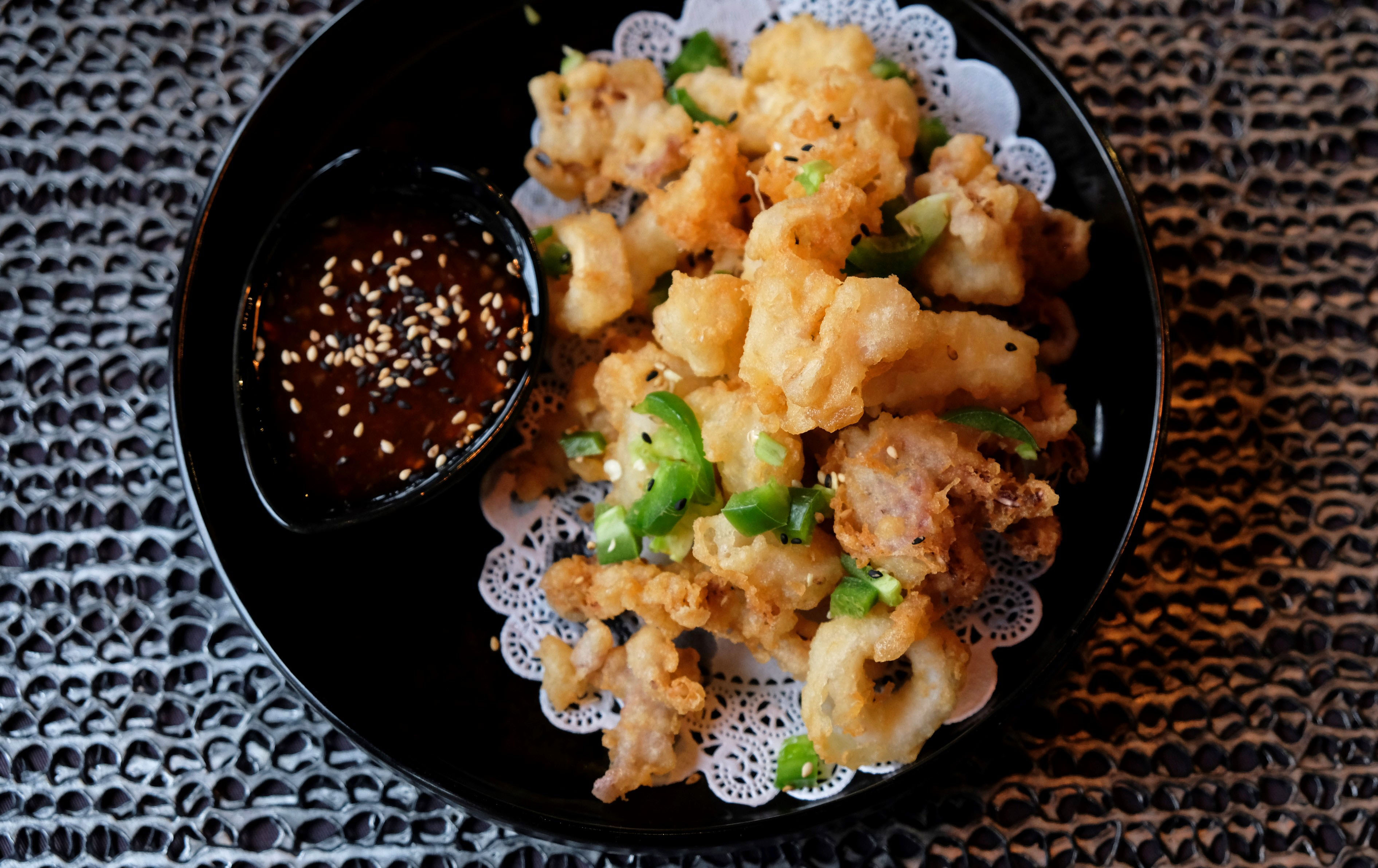 Order Crispy Calamari food online from Circle sushi & grill store, Chicago on bringmethat.com