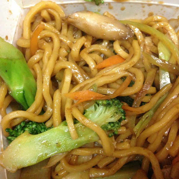 Order Vegetable Lo Mein food online from Sing Long store, Washington on bringmethat.com