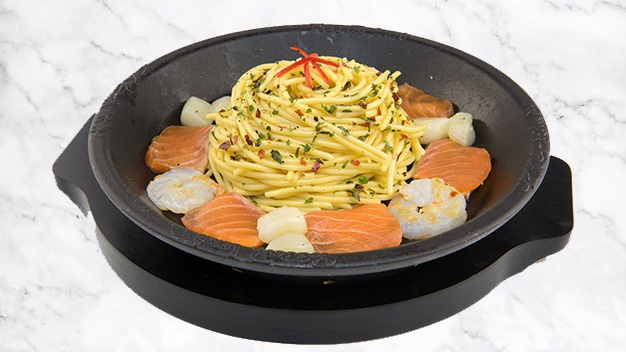 Order Aglio Olio Teppan Pasta food online from Pepper Lunch store, Irvine on bringmethat.com