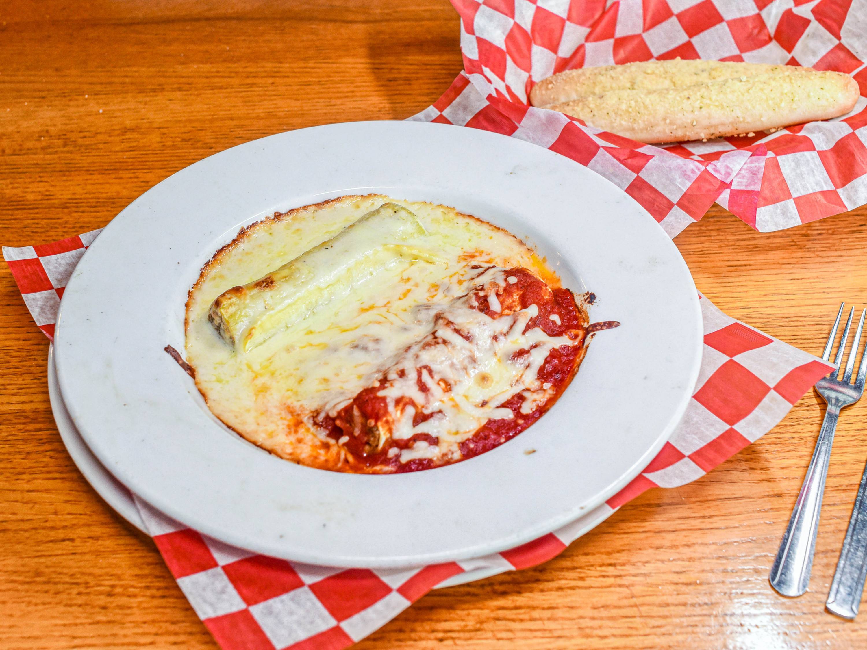 Order Cannelloni food online from Peoria Pizza Works store, Peoria Heights on bringmethat.com