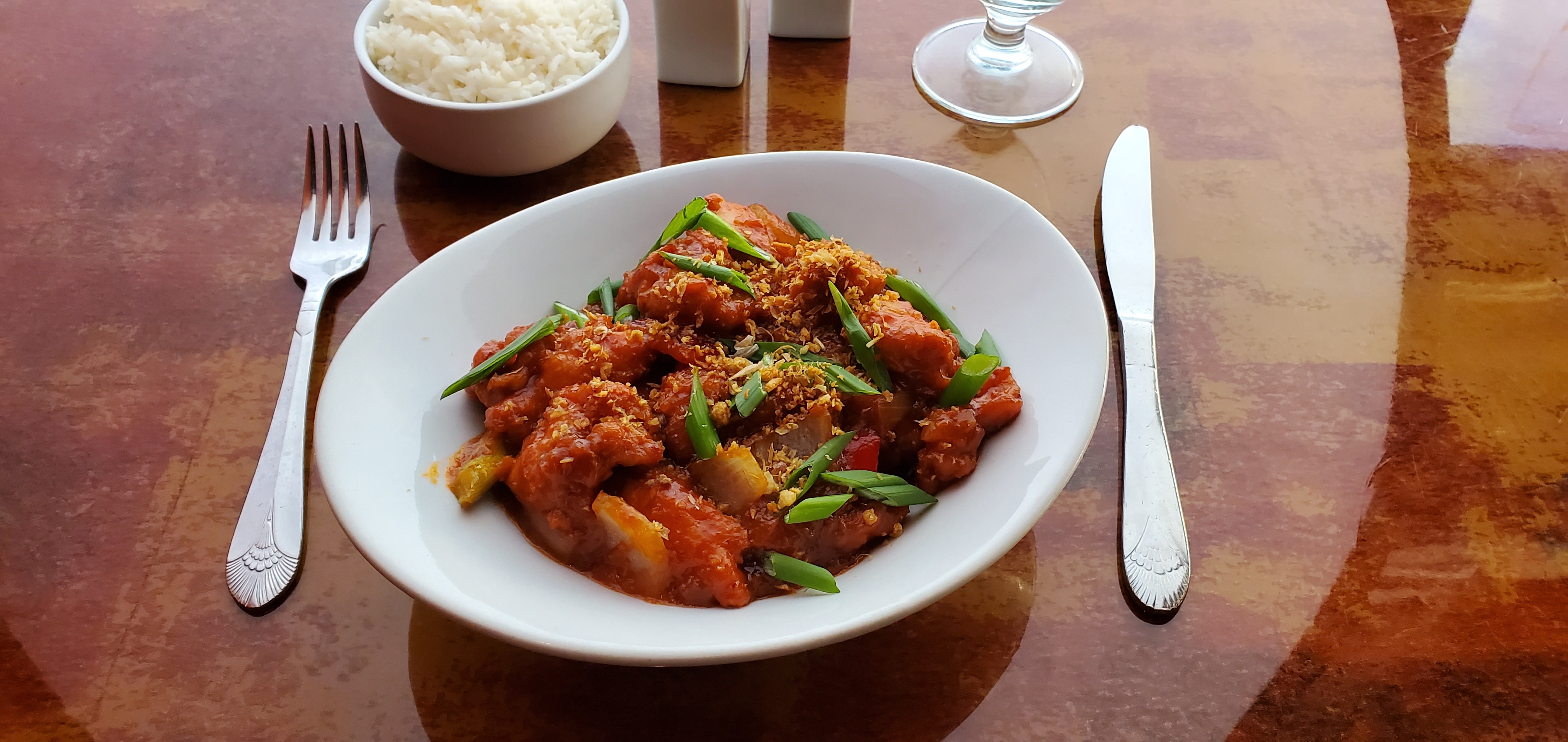 Order Hakka Chilli Chicken food online from Spice Route store, Parsippany on bringmethat.com