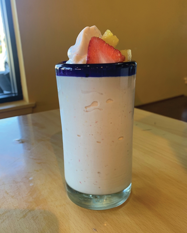 Order Strawberry Colada Frost food online from Tea Bar & Fusion Cafe store, Chico on bringmethat.com