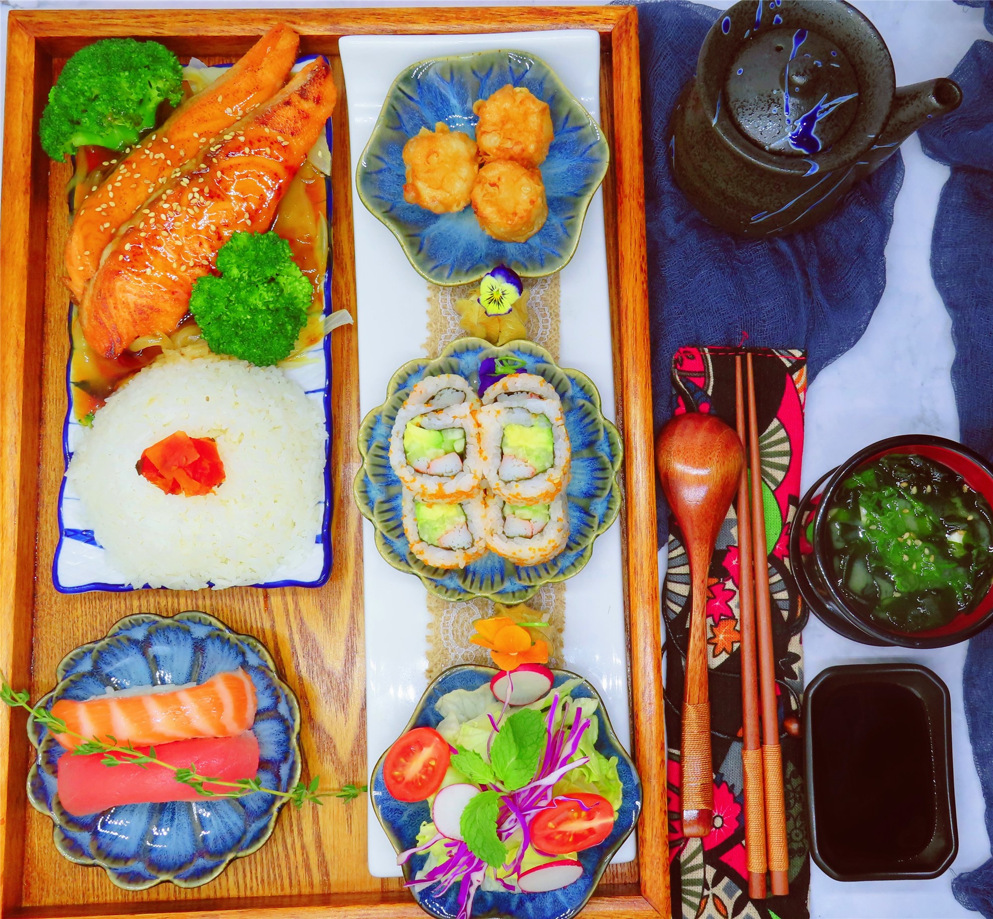 Order Salmon Teriyaki Bento Box food online from Peking Express store, South Ozone Park on bringmethat.com