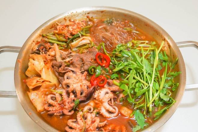 Order Beef Bulgogi and Small Octopus Hot Pot(2-3 Serving) 불고기 주꾸미전골 food online from Tree Garden store, Houston on bringmethat.com