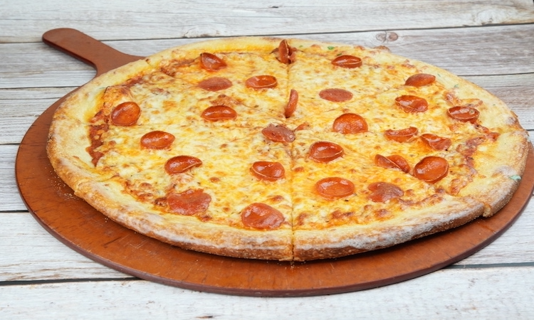 Order Pepperoni Pizza (Large) food online from Aces & Ales store, Las Vegas on bringmethat.com