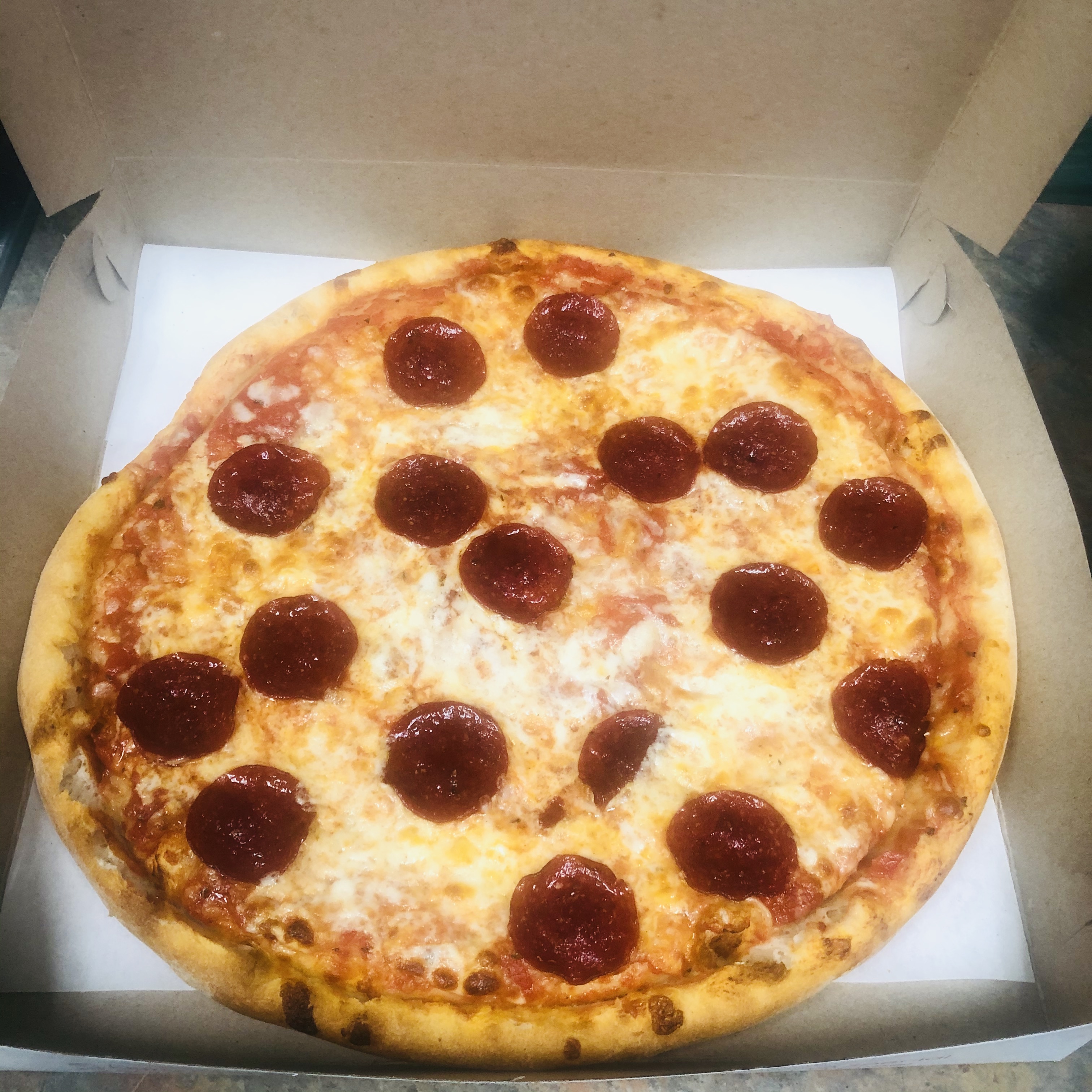Order Personal Pizza food online from Amici Pizza & Pasta store, Tannersville on bringmethat.com