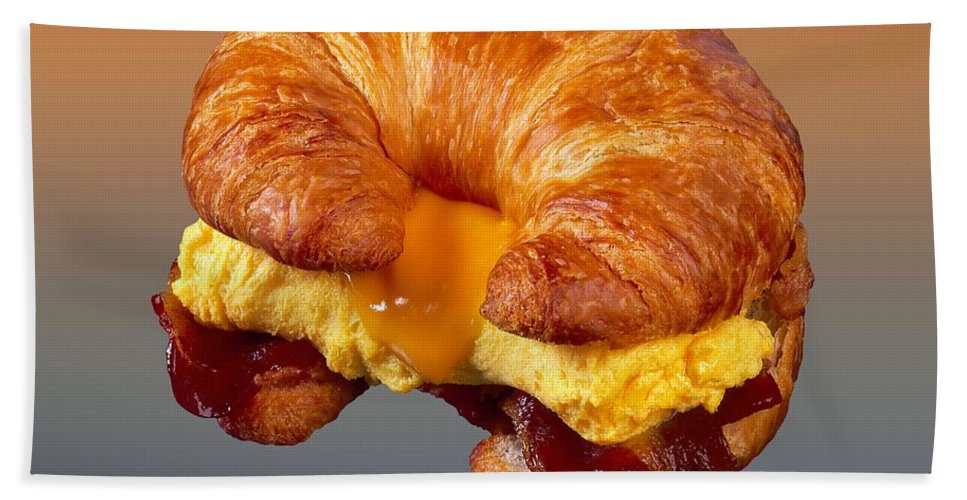 Order Crossaint Egg and Cheese food online from Plaza Market store, Newark on bringmethat.com