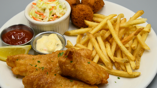 Order Lunch Fish & Chips food online from Mitchell's Fish Market store, Livonia on bringmethat.com