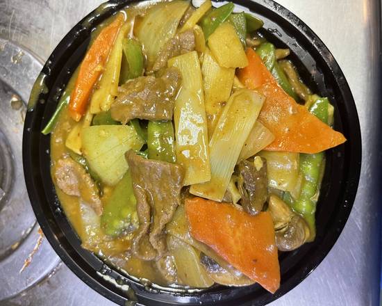 Order Gluten Free Curry Beef  food online from Asian wok cafe store, Alexandria on bringmethat.com