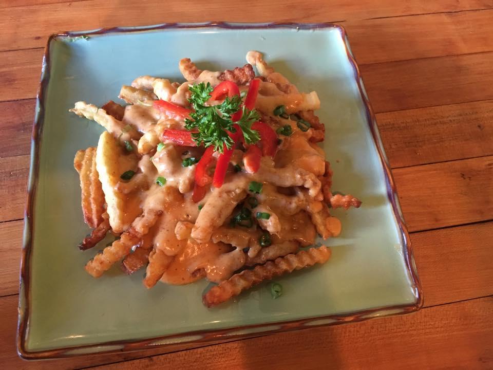 Order Thai "Poutine" food online from Jay's Thai Kitchen store, Suffern on bringmethat.com