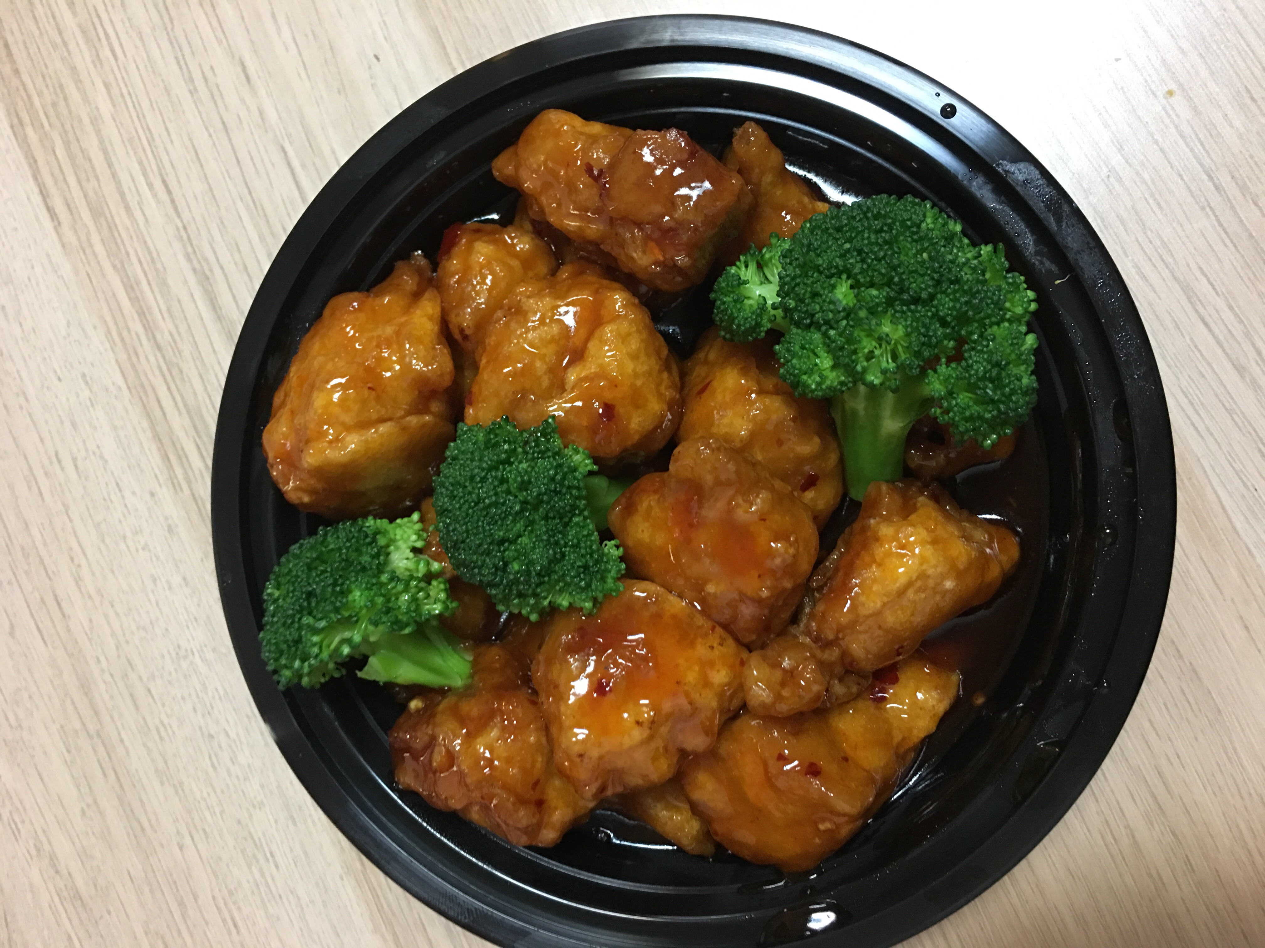 Order S6. General Tso's Chicken food online from China Express store, Arlington on bringmethat.com